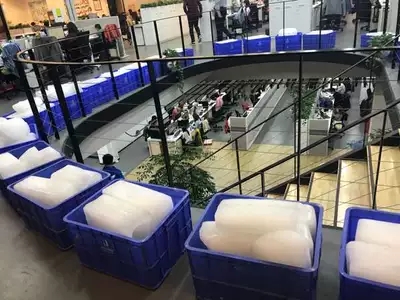 上海降温冰块公司